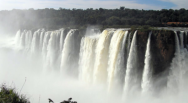 Garganta del Diablo, Cataratas de Iguazú, Brasil-Argentina. Author and Copyright: Marco Ramerini