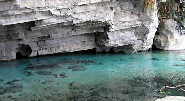 Cueva Pratinha, Chapada Diamantina, Bahía, Brasil. Author and Copyright: Marco Ramerini