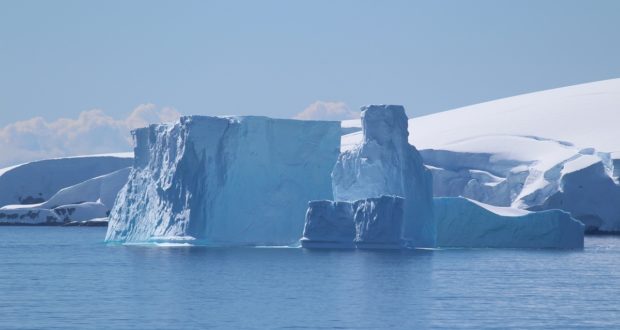 Iceberg, Palmer Archipelago, Antártida. Autor y Copyright Marco Ramerini
