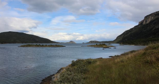 Fin del Mundo, Bahía Lapataia, Parque nacional Tierra del Fuego, Argentina. Autor y Copyright Marco Ramerini