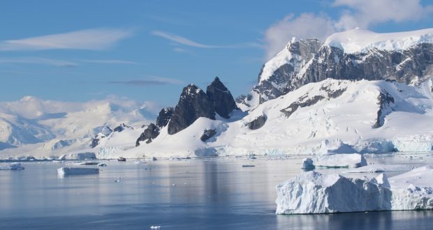 Costa Danco, Antártida. Autor y Copyright Marco Ramerini
