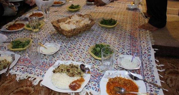 Cena típica persa. Autor y Copyright Marco Ramerini