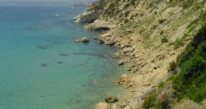 La costa cerca de Koroni, Cefalonia, Islas Jónicas, Grecia. Autor y Copyright Niccolò di Lalla.