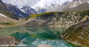 Lago Rama y las laderas del Nanga Parbat, Pakistán. Autor y Copyright Marco Ramerini