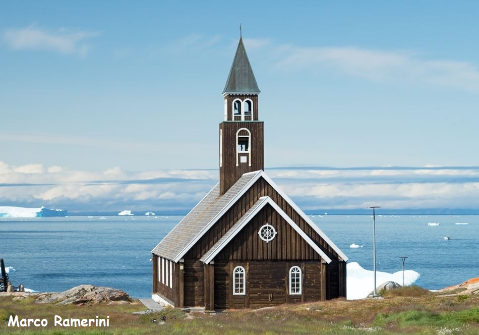 La iglesia de Ilulissat, Groenlandia. Autor y Copyright Marco Ramerini